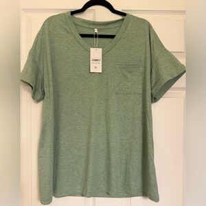 Green Short Sleeve Flowy T-Shirt